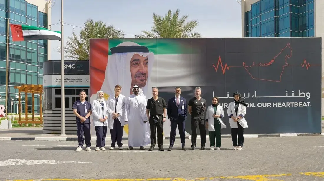 أكد القطاع الصحي في دولة الإمارات جاهزيته الكاملة والتزامه الموحد بحماية صحة المجتمع وسلامته، تماشياً مع حملة "فخورين بالإمارات" التي أ