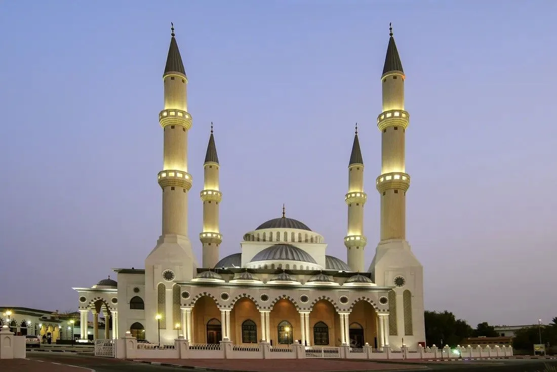 مسجد ومركز الفاروق عمر بن الخطاب يطلق فعاليات صيف 2026 بمشاركة نخبة من المتخصصين